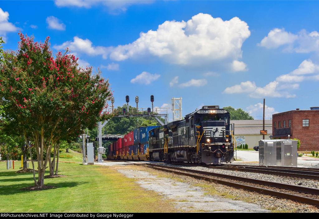 NS 8874 & 9009